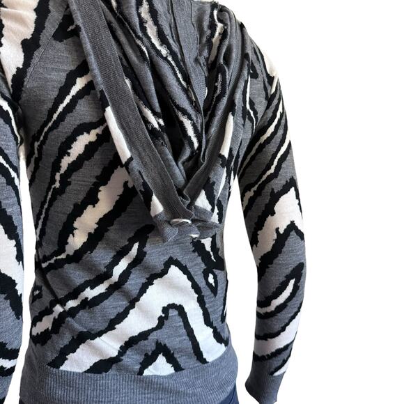 L.A.M.B. Button Up Hooded Sweater 100% Wool - Picture 10 of 16